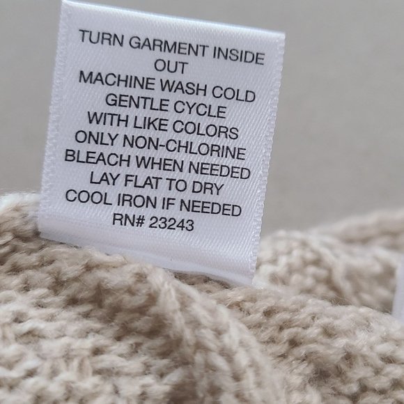 Knit Pullover Sweater - Picture 10 of 10